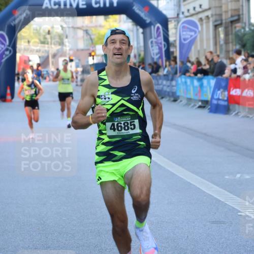 07.09.2025 - BARMER Alsterlauf Strokosch-Dieckow http://msf.ph/oto/8727034 07.09.2025 09:36:12 Ziel 2529, 2779, 3418, 4853, 5660, 5748, 5924 meine-sportfotos.de