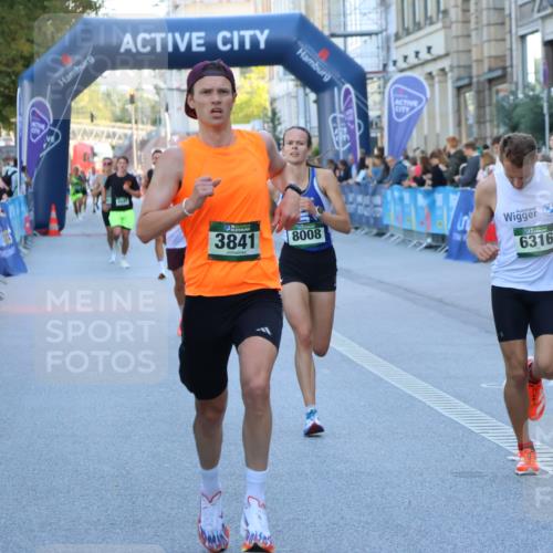 07.09.2025 - BARMER Alsterlauf Strokosch-Dieckow http://msf.ph/oto/8727056 07.09.2025 09:35:54 Ziel 27, 2012, 2529, 2779, 3417, 4647, 4685, 5354 meine-sportfotos.de