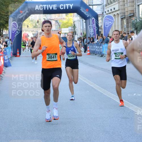 07.09.2025 - BARMER Alsterlauf Strokosch-Dieckow http://msf.ph/oto/8727058 07.09.2025 09:35:54 Ziel 27, 2012, 2529, 2779, 3417, 4647, 4685, 5354 meine-sportfotos.de