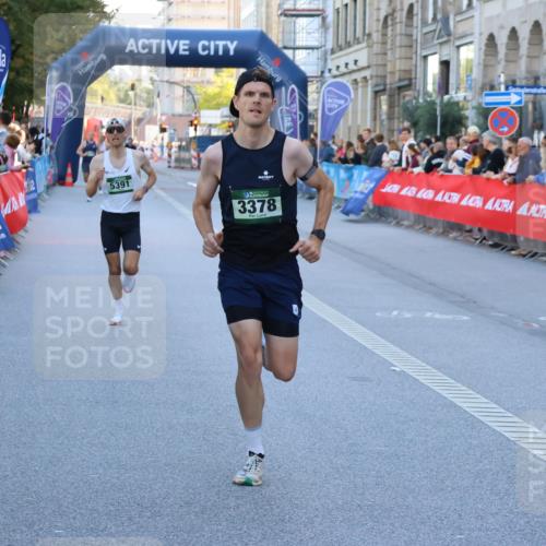 07.09.2025 - BARMER Alsterlauf Strokosch-Dieckow http://msf.ph/oto/8727102 07.09.2025 09:34:59 Ziel 25, 26, 3514, 5390, 5892, 8012, 8081, 8204 meine-sportfotos.de