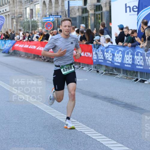 07.09.2025 - BARMER Alsterlauf Strokosch-Dieckow http://msf.ph/oto/8727109 07.09.2025 09:34:49 Ziel 26, 2307, 3514, 4470, 5892, 8081, 8204 meine-sportfotos.de