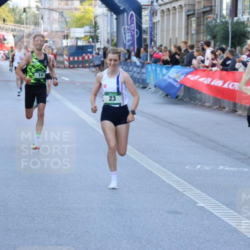 07.09.2025 - BARMER Alsterlauf Strokosch-Dieckow http://msf.ph/oto/8727135 07.09.2025 09:34:26 Ziel 3378, 3926, 4138, 4286, 4288, 5604, 5641, 8037 meine-sportfotos.de