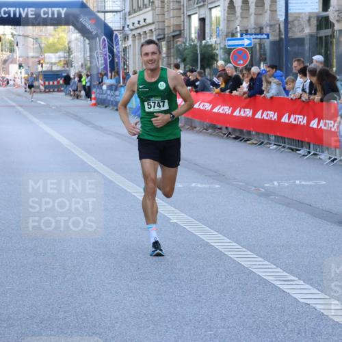 07.09.2025 - BARMER Alsterlauf Strokosch-Dieckow http://msf.ph/oto/8727141 07.09.2025 09:34:11 Ziel 14, 23, 3926, 4286, 4586, 5396, 5604, 5641, 5826 meine-sportfotos.de