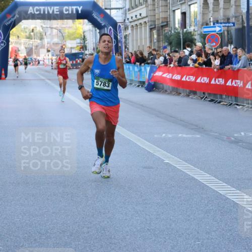 07.09.2025 - BARMER Alsterlauf Strokosch-Dieckow http://msf.ph/oto/8727157 07.09.2025 09:33:45 Ziel 3966, 5747 meine-sportfotos.de