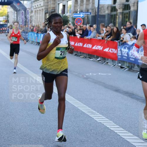 07.09.2025 - BARMER Alsterlauf Strokosch-Dieckow http://msf.ph/oto/8727187 07.09.2025 09:32:36 Ziel 29, 5472 meine-sportfotos.de