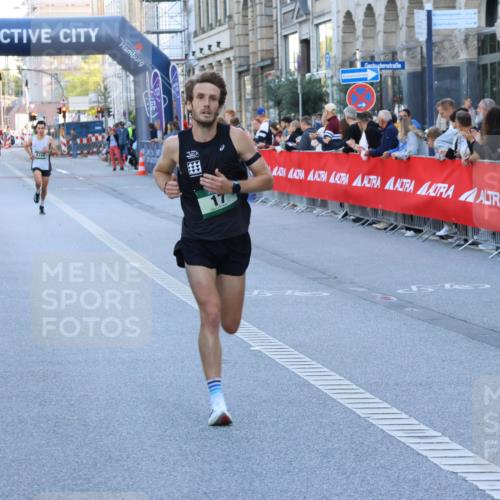 07.09.2025 - BARMER Alsterlauf Strokosch-Dieckow http://msf.ph/oto/8727209 07.09.2025 09:32:12 Ziel 21, 4118, 8354, 8374 meine-sportfotos.de