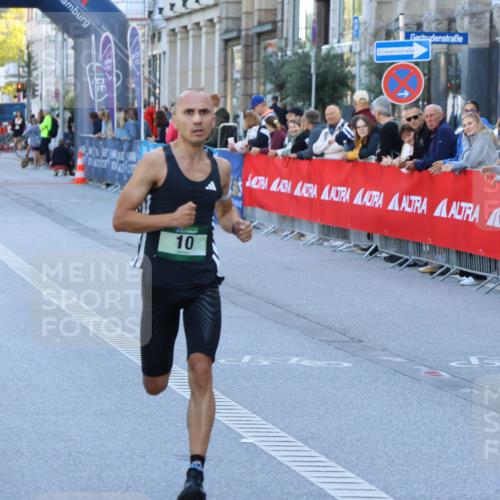07.09.2025 - BARMER Alsterlauf Strokosch-Dieckow http://msf.ph/oto/8727238 07.09.2025 09:30:46 Ziel 4111 meine-sportfotos.de
