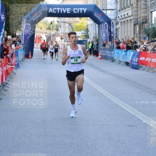 07.09.2025 - BARMER Alsterlauf Strokosch-Dieckow http://msf.ph/oto/8727257 07.09.2025 09:30:22 Ziel 6, 8, 10, 15, 4969 meine-sportfotos.de