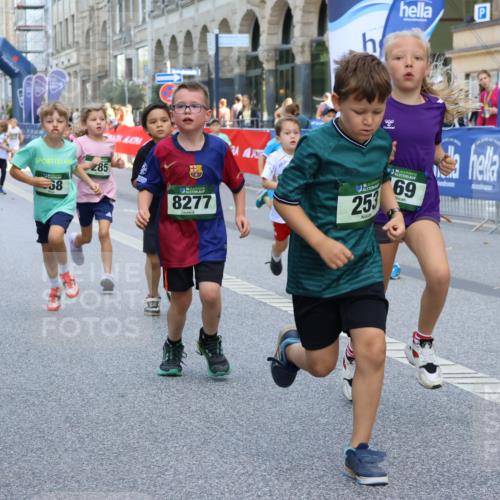 07.09.2025 - BARMER Alsterlauf Strokosch-Dieckow http://msf.ph/oto/8727311 07.09.2025 10:51:58 Ziel  meine-sportfotos.de