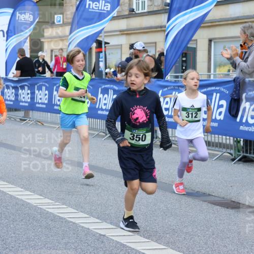 07.09.2025 - BARMER Alsterlauf Strokosch-Dieckow http://msf.ph/oto/8727393 07.09.2025 10:51:49 Ziel  meine-sportfotos.de