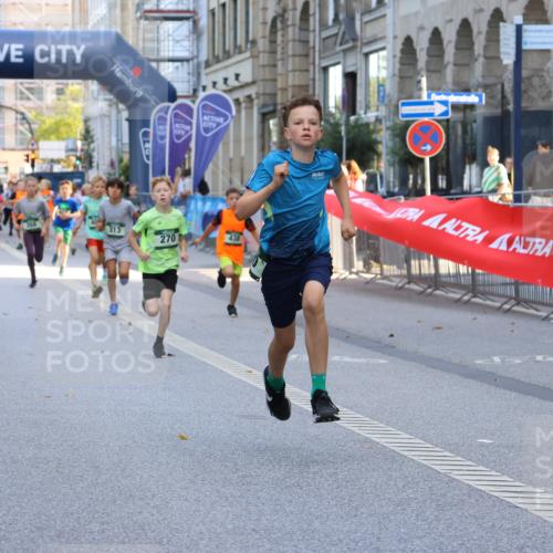 07.09.2025 - BARMER Alsterlauf Strokosch-Dieckow http://msf.ph/oto/8727920 07.09.2025 10:50:34 Ziel  meine-sportfotos.de