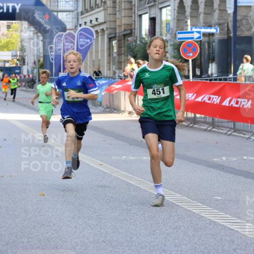 07.09.2025 - BARMER Alsterlauf Strokosch-Dieckow http://msf.ph/oto/8728024 07.09.2025 10:50:21 Ziel  meine-sportfotos.de