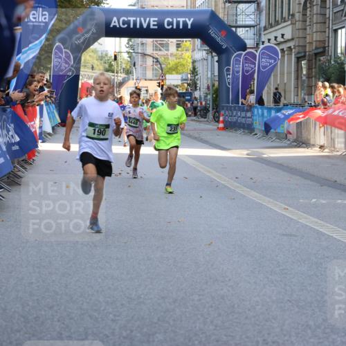 07.09.2025 - BARMER Alsterlauf Strokosch-Dieckow http://msf.ph/oto/8728067 07.09.2025 10:50:13 Ziel  meine-sportfotos.de