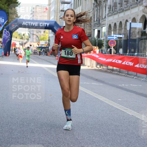 07.09.2025 - BARMER Alsterlauf Strokosch-Dieckow http://msf.ph/oto/8728116 07.09.2025 10:50:02 Ziel  meine-sportfotos.de