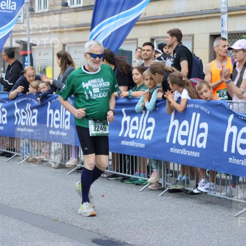07.09.2025 - BARMER Alsterlauf Strokosch-Dieckow http://msf.ph/oto/8728277 07.09.2025 10:40:18 Ziel  meine-sportfotos.de