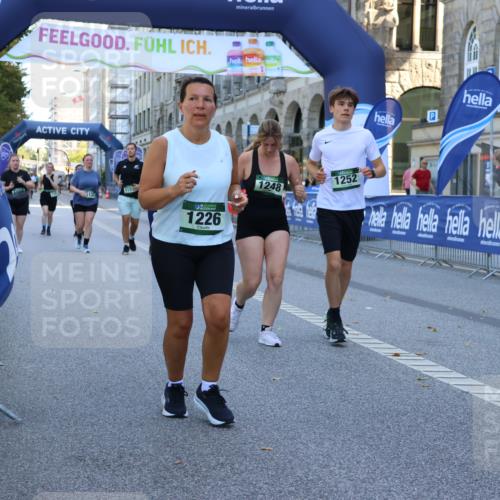 07.09.2025 - BARMER Alsterlauf Strokosch-Dieckow http://msf.ph/oto/8728297 07.09.2025 12:00:39 Ziel  meine-sportfotos.de