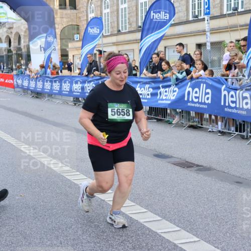 07.09.2025 - BARMER Alsterlauf Strokosch-Dieckow http://msf.ph/oto/8728345 07.09.2025 10:38:46 Ziel 4589 meine-sportfotos.de