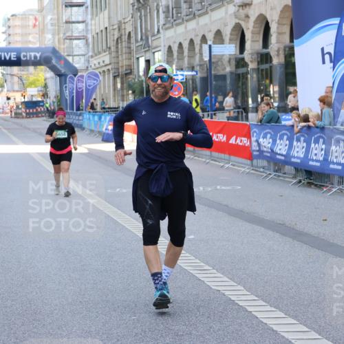 07.09.2025 - BARMER Alsterlauf Strokosch-Dieckow http://msf.ph/oto/8728376 07.09.2025 10:38:36 Ziel  meine-sportfotos.de