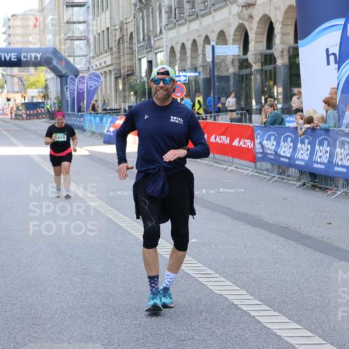 07.09.2025 - BARMER Alsterlauf Strokosch-Dieckow http://msf.ph/oto/8728379 07.09.2025 10:38:36 Ziel  meine-sportfotos.de