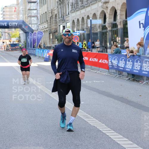07.09.2025 - BARMER Alsterlauf Strokosch-Dieckow http://msf.ph/oto/8728383 07.09.2025 10:38:36 Ziel  meine-sportfotos.de