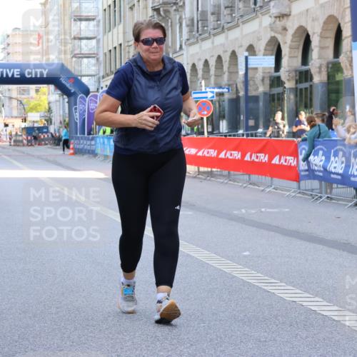 07.09.2025 - BARMER Alsterlauf Strokosch-Dieckow http://msf.ph/oto/8728409 07.09.2025 10:37:18 Ziel 2038 meine-sportfotos.de