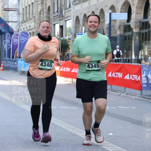07.09.2025 - BARMER Alsterlauf Strokosch-Dieckow http://msf.ph/oto/8728614 07.09.2025 10:33:53 Ziel 2526 meine-sportfotos.de