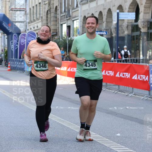07.09.2025 - BARMER Alsterlauf Strokosch-Dieckow http://msf.ph/oto/8728624 07.09.2025 10:33:52 Ziel 2526 meine-sportfotos.de