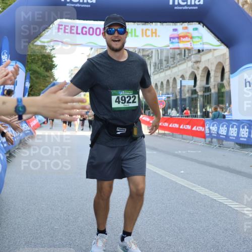 07.09.2025 - BARMER Alsterlauf Strokosch-Dieckow http://msf.ph/oto/8728780 07.09.2025 10:32:05 Ziel 3307, 4222 meine-sportfotos.de