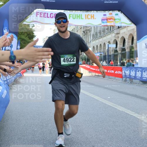 07.09.2025 - BARMER Alsterlauf Strokosch-Dieckow http://msf.ph/oto/8728784 07.09.2025 10:32:04 Ziel 3307, 4222 meine-sportfotos.de