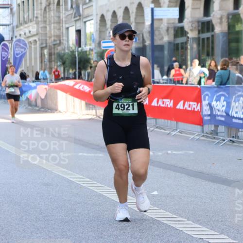 07.09.2025 - BARMER Alsterlauf Strokosch-Dieckow http://msf.ph/oto/8728792 07.09.2025 10:32:02 Ziel 3307, 4222 meine-sportfotos.de