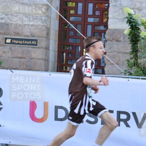 07.09.2025 - BARMER Alsterlauf Strokosch-Dieckow http://msf.ph/oto/8728797 07.09.2025 11:57:50 Ziel  meine-sportfotos.de