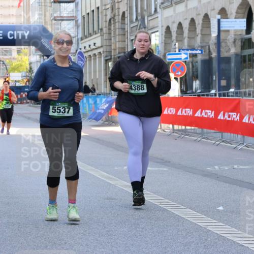 07.09.2025 - BARMER Alsterlauf Strokosch-Dieckow http://msf.ph/oto/8728843 07.09.2025 10:31:36 Ziel 1145, 2420, 2427, 2635, 2807, 3686 meine-sportfotos.de