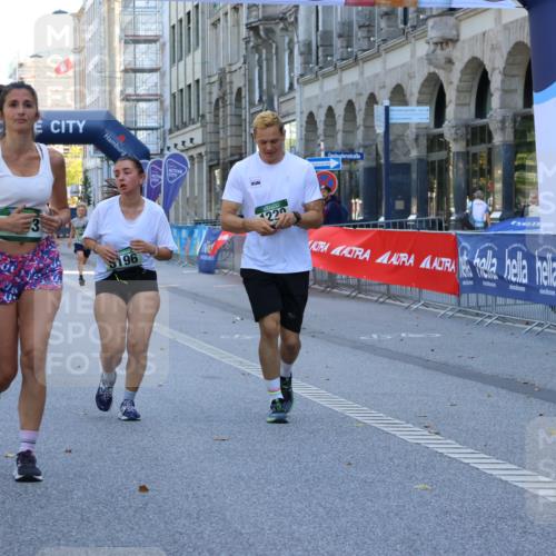 07.09.2025 - BARMER Alsterlauf Strokosch-Dieckow http://msf.ph/oto/8728884 07.09.2025 11:57:13 Ziel  meine-sportfotos.de