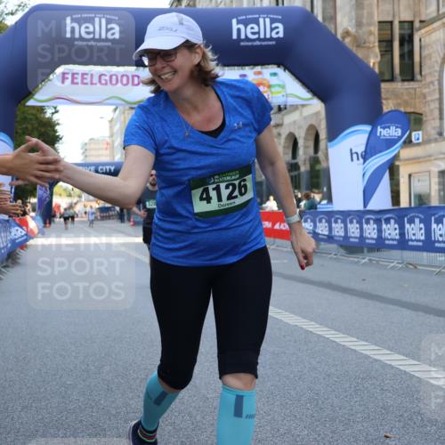 07.09.2025 - BARMER Alsterlauf Strokosch-Dieckow http://msf.ph/oto/8728975 07.09.2025 10:30:32 Ziel 3324, 3451, 6239, 6240 meine-sportfotos.de
