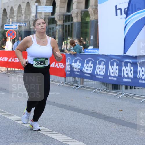 07.09.2025 - BARMER Alsterlauf Strokosch-Dieckow http://msf.ph/oto/8728994 07.09.2025 10:30:11 Ziel 4624 meine-sportfotos.de