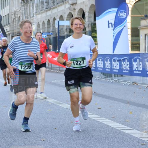 07.09.2025 - BARMER Alsterlauf Strokosch-Dieckow http://msf.ph/oto/8729007 07.09.2025 11:56:36 Ziel  meine-sportfotos.de