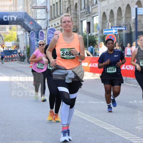 07.09.2025 - BARMER Alsterlauf Strokosch-Dieckow http://msf.ph/oto/8729028 07.09.2025 10:29:42 Ziel 3950, 4126 meine-sportfotos.de