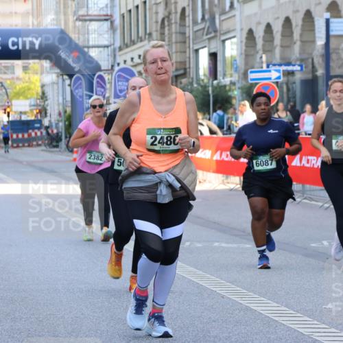 07.09.2025 - BARMER Alsterlauf Strokosch-Dieckow http://msf.ph/oto/8729030 07.09.2025 10:29:42 Ziel 3950, 4126 meine-sportfotos.de