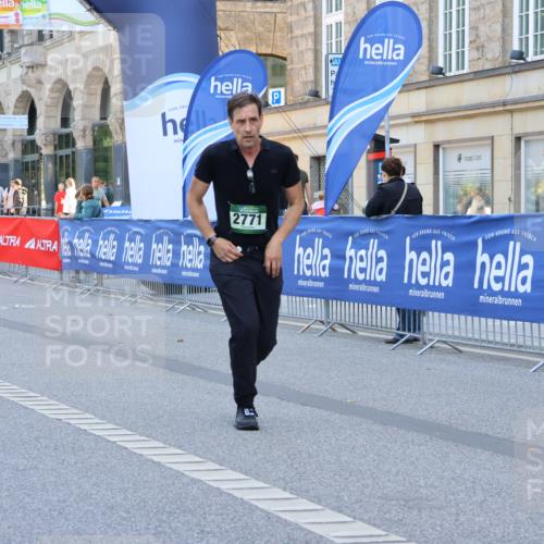 07.09.2025 - BARMER Alsterlauf Strokosch-Dieckow http://msf.ph/oto/8729209 07.09.2025 10:28:35 Ziel 3457, 3495, 3542, 3553, 3560, 4000, 4004, 4201, 4804 meine-sportfotos.de
