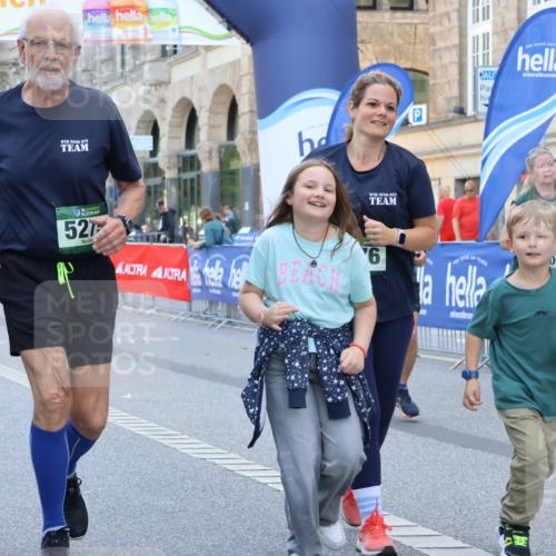 07.09.2025 - BARMER Alsterlauf Strokosch-Dieckow http://msf.ph/oto/8729272 07.09.2025 10:28:18 Ziel 2485, 2714, 4688, 4689, 4804, 5222, 5755, 5985 meine-sportfotos.de