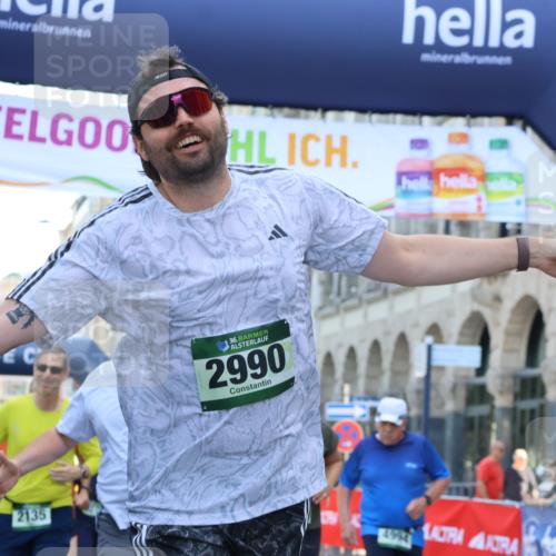 07.09.2025 - BARMER Alsterlauf Strokosch-Dieckow http://msf.ph/oto/8729309 07.09.2025 10:28:09 Ziel 2052, 2714, 2848, 4688, 4689, 5222, 5755, 5985, 6111, 6112, 6346 meine-sportfotos.de