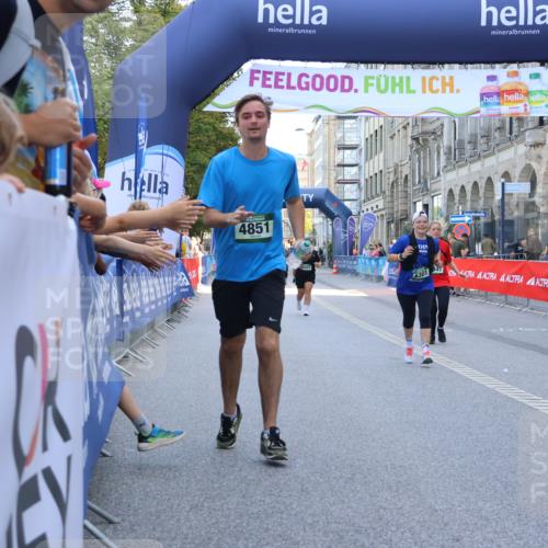 07.09.2025 - BARMER Alsterlauf Strokosch-Dieckow http://msf.ph/oto/8729370 07.09.2025 10:27:48 Ziel 2069, 2070, 2771, 3508, 5097, 5098, 5668, 5669, 6224 meine-sportfotos.de