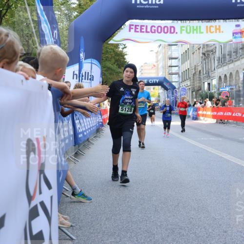07.09.2025 - BARMER Alsterlauf Strokosch-Dieckow http://msf.ph/oto/8729389 07.09.2025 10:27:43 Ziel 2771, 3508, 5097, 5098, 5668, 5669, 6224 meine-sportfotos.de