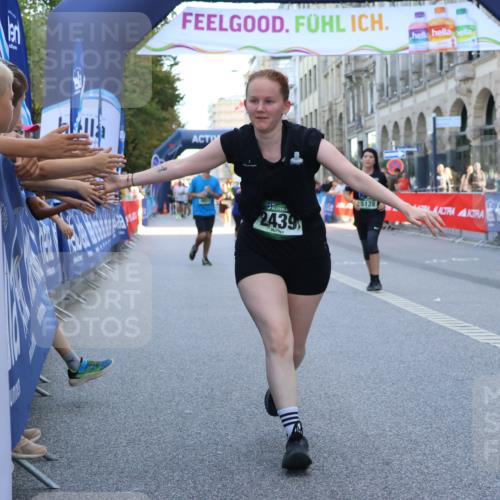 07.09.2025 - BARMER Alsterlauf Strokosch-Dieckow http://msf.ph/oto/8729394 07.09.2025 10:27:40 Ziel 5097, 5098, 5275, 5276, 5668, 5669, 6224 meine-sportfotos.de