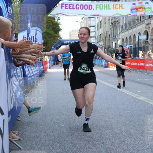 07.09.2025 - BARMER Alsterlauf Strokosch-Dieckow http://msf.ph/oto/8729402 07.09.2025 10:27:40 Ziel 5097, 5098, 5275, 5276, 5668, 5669, 6224 meine-sportfotos.de