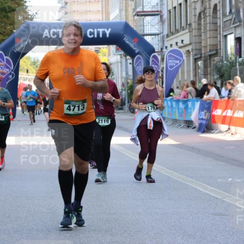 07.09.2025 - BARMER Alsterlauf Strokosch-Dieckow http://msf.ph/oto/8729455 07.09.2025 10:27:19 Ziel 2135, 2136, 2239, 2441, 2990, 3003, 3746, 4994, 5128 meine-sportfotos.de