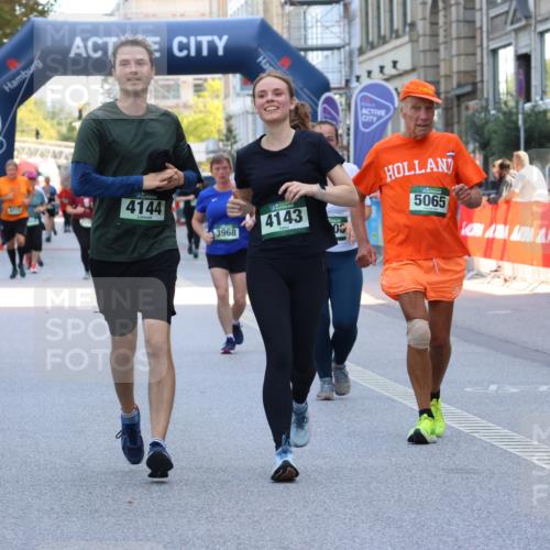 07.09.2025 - BARMER Alsterlauf Strokosch-Dieckow http://msf.ph/oto/8729489 07.09.2025 10:27:03 Ziel 2439, 2441, 4851, 5128, 6301 meine-sportfotos.de
