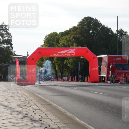 07.09.2025 - BARMER Alsterlauf Yannick Fuchs http://msf.ph/oto/8729495 07.09.2025 08:41:04 Laufen  meine-sportfotos.de