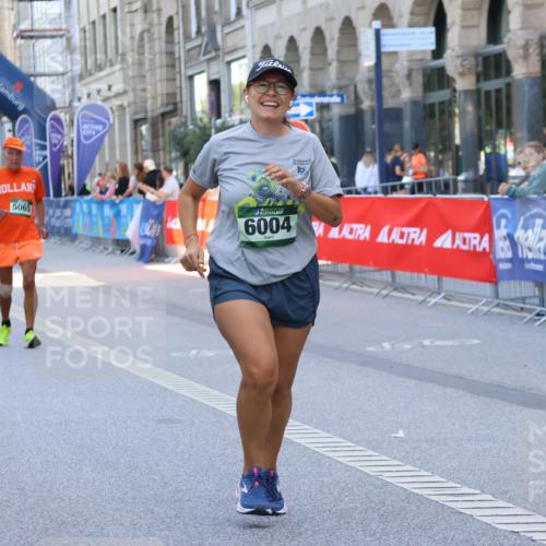 07.09.2025 - BARMER Alsterlauf Strokosch-Dieckow http://msf.ph/oto/8729537 07.09.2025 10:26:58 Ziel 2439, 4851, 6171, 6301 meine-sportfotos.de