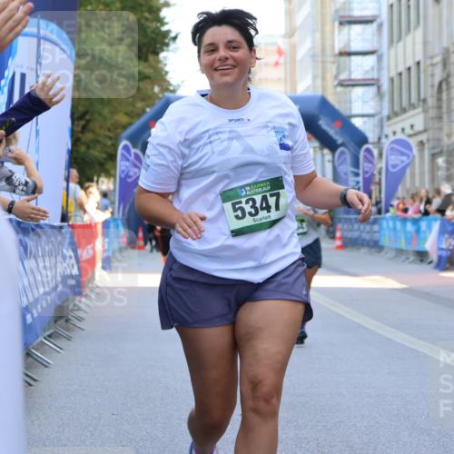 07.09.2025 - BARMER Alsterlauf Strokosch-Dieckow http://msf.ph/oto/8729570 07.09.2025 10:26:54 Ziel 2008, 2439, 6171 meine-sportfotos.de